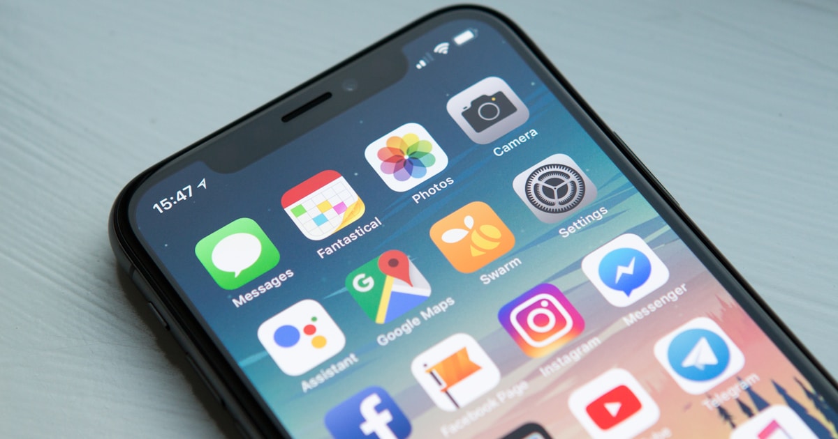Mobile-First Development: React Native vs Flutter vs Native in 2024
